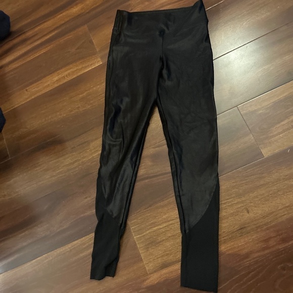Koral Pants - KORAL Black Leggings size Small
